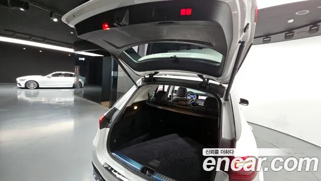 Mercedes-Benz GLE-Class — Фото автомобиля 20
