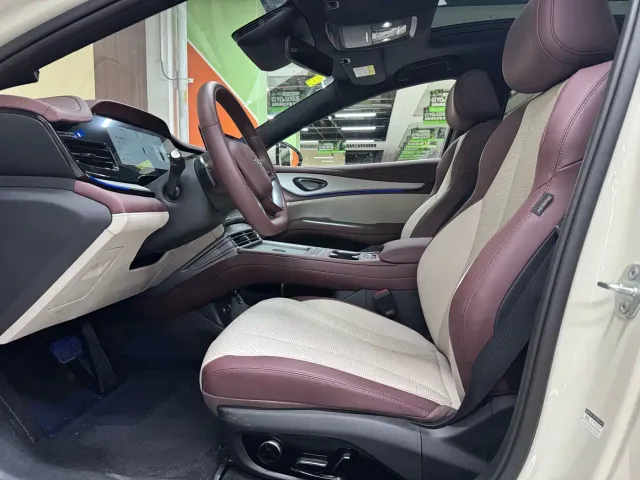 BYD Seal 07 DM-i — Фото автомобиля 8