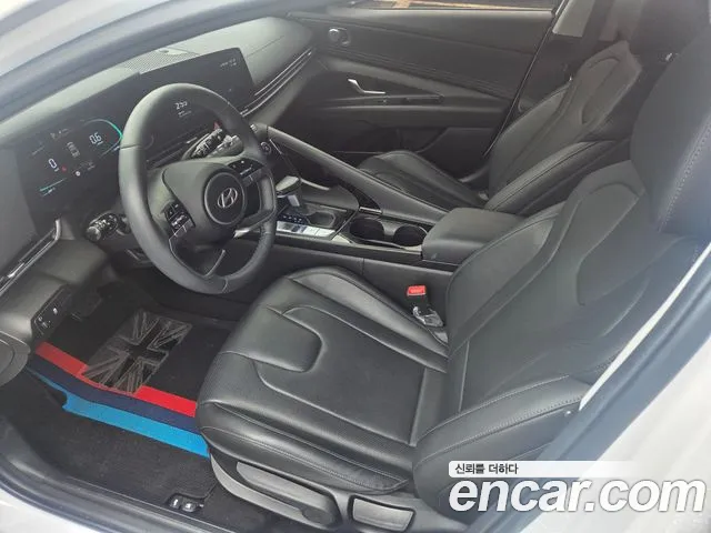 Hyundai AVANTE Новый Avante (CN7) 1.6 LPi (Для проката) — Фото автомобиля 15