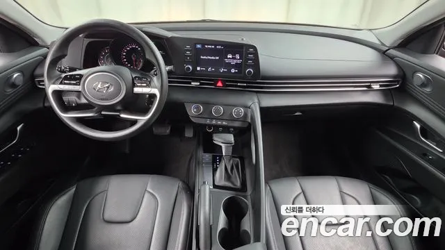 Hyundai AVANTE Avante (CN7) — Фото автомобиля 7