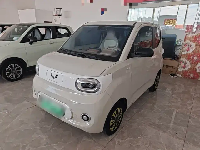Фотография автомобиля — Wuling Hongguang Mini EV