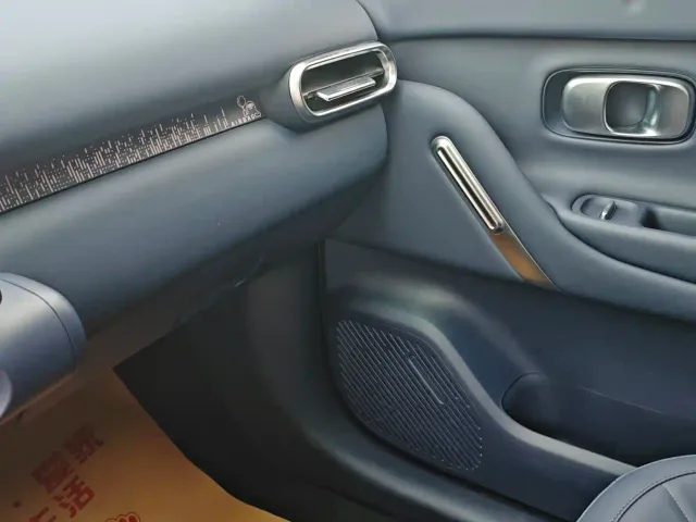 Leapmotor A10 — Фото автомобиля 9