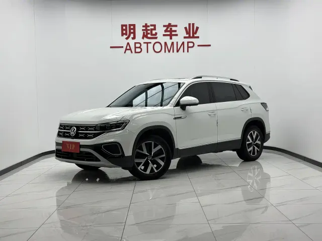 Фотография автомобиля — Volkswagen Tayron