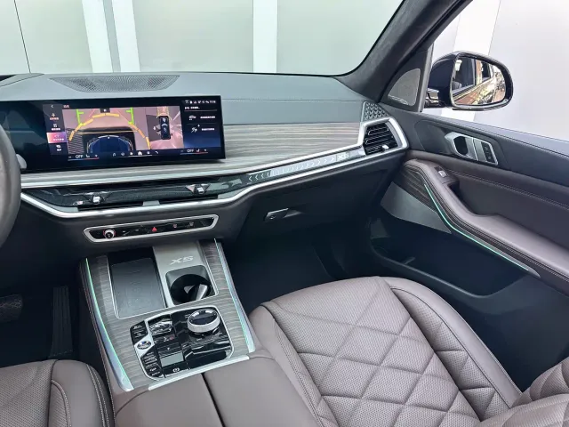 BMW X5 — Фото автомобиля 5