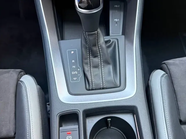 Audi Q3 — Фото автомобиля 14