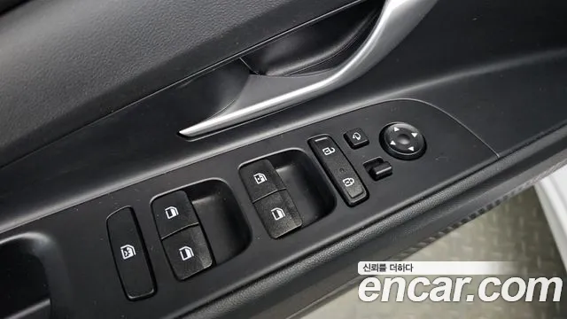 Hyundai AVANTE Avante (CN7) — Фото автомобиля 13