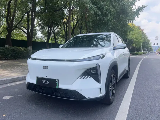 Фотография автомобиля — Geely Galaxy L7