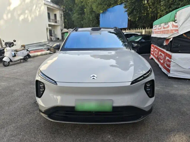 Nio ES6 — Фото автомобиля 2