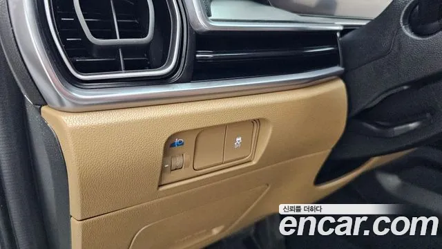Kia Sorento — Фото автомобиля 23