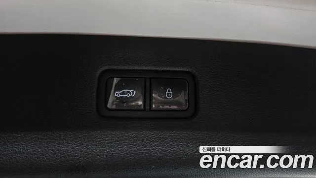 Genesis GV80 — Фото автомобиля 23