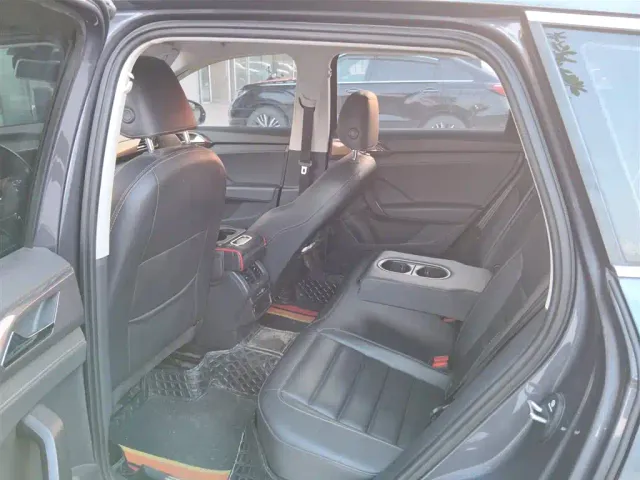 Volkswagen Tharu — Фото автомобиля 5