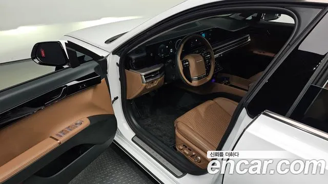 Hyundai Grandeur GN7 — Фото автомобиля 17