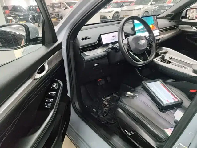 Geely Xingrui — Фото автомобиля 15