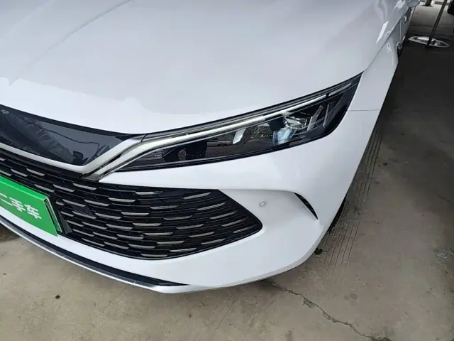 BYD Qin L — Фото автомобиля 23