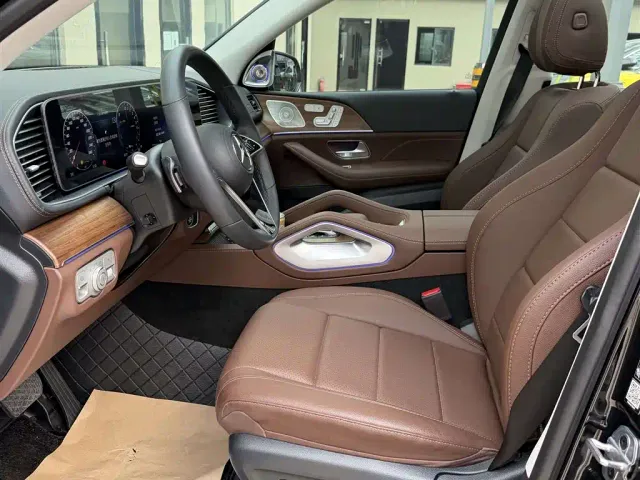 Mercedes-Benz GLE-Class — Фото автомобиля 4