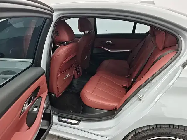 BMW BMW 3 Series 2025 325Li M Sport Package — Фото автомобиля 10