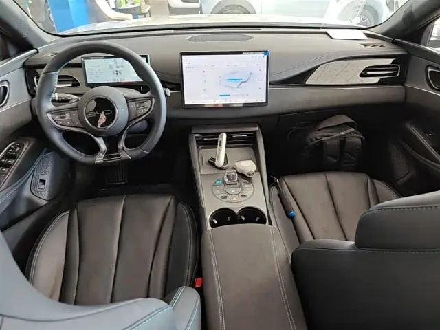 BYD Seal 06 — Фото автомобиля 9