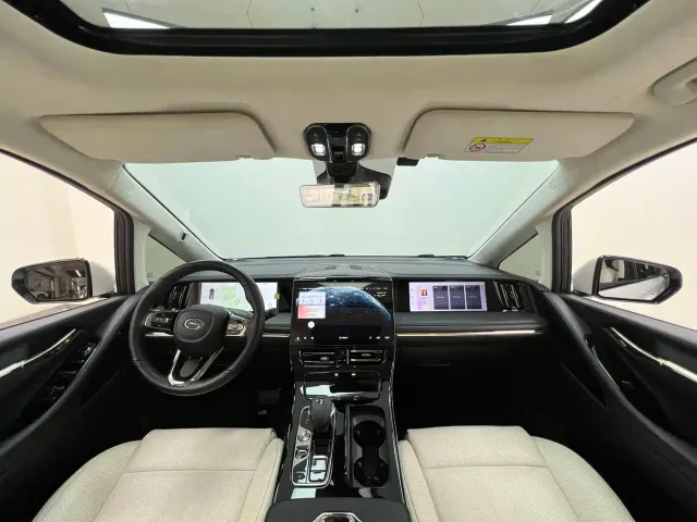 GAC Trumpchi E9 — Фото автомобиля 10