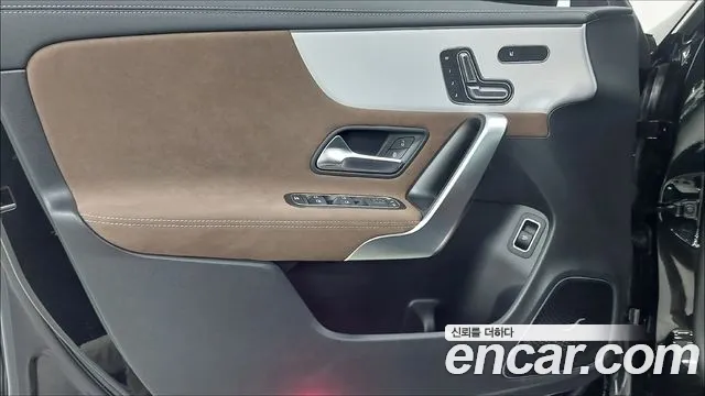 Mercedes-Benz CLA-Class — Фото автомобиля 15