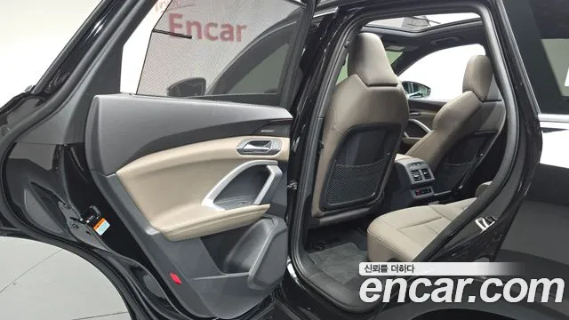 Audi Q5 40 TFSI quattro S Line — Фото автомобиля 24