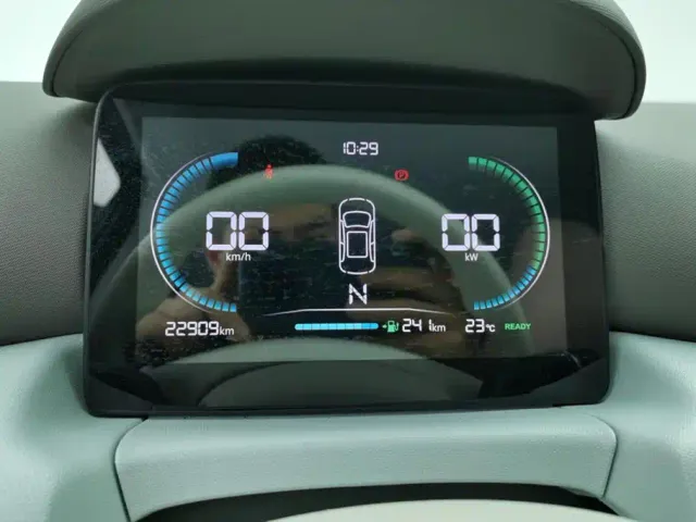 Leapmotor T03 — Фото автомобиля 14