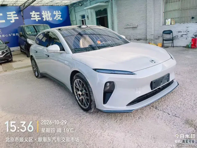 Nio ET5 Touring — Фото автомобиля 4