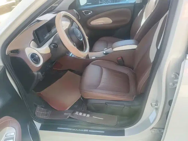 Wuling Bingo — Фото автомобиля 14