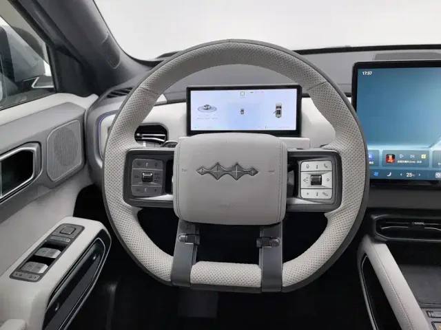 BYD FangChengBao Titanium 3 — Фото автомобиля 11