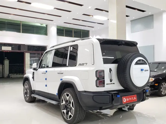 iCAR V27 — Фото автомобиля 12