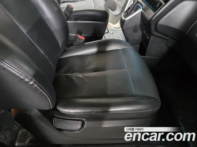 Hyundai Staria Staria Карго 5 мест — Фото автомобиля 17