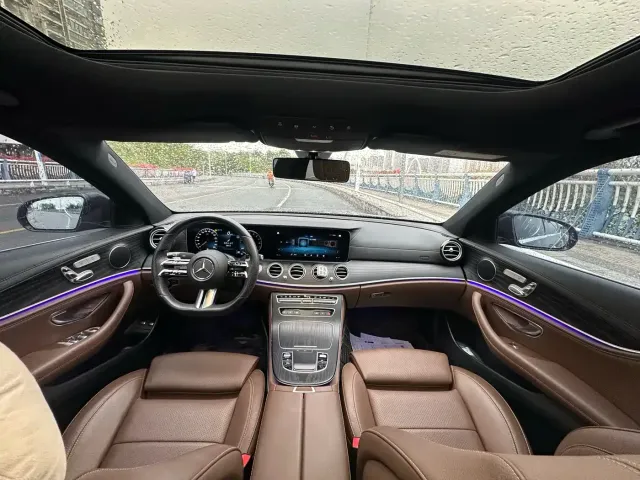 Mercedes-Benz Mercedes-Benz E-Class New Energy 2022 Facelift E 350 e L Plug-in Hybrid Sport Sedan — Фото автомобиля 16