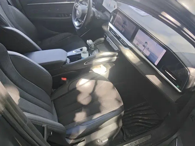 Geely Xingyue L — Фото автомобиля 19