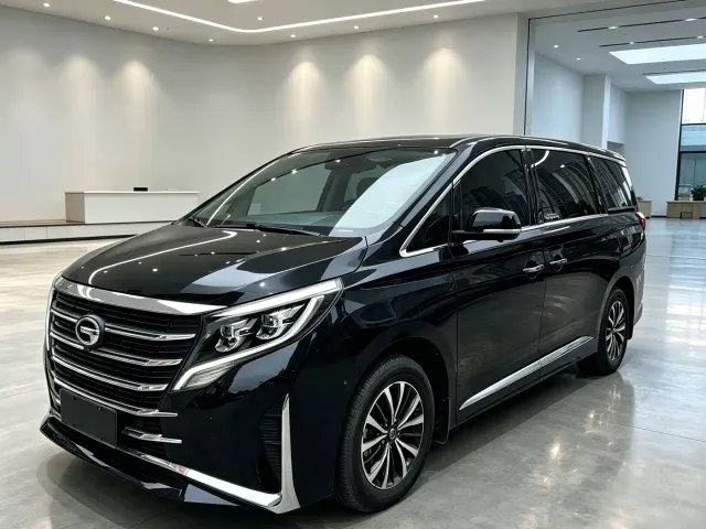 Фотография автомобиля — GAC Trumpchi M8