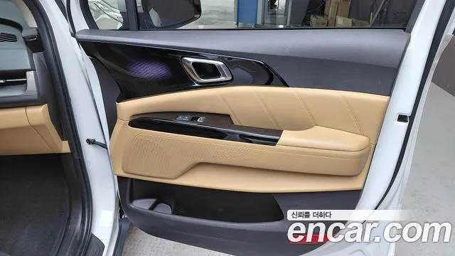 Kia Canival Carnival 4 поколение Бензин 9 мест Signature — Фото автомобиля 22
