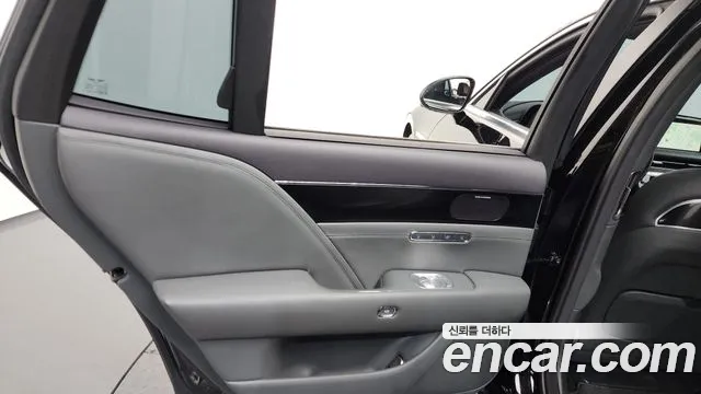 Genesis G90 Бензин 3.5 Turbo 2WD — Фото автомобиля 19