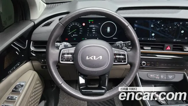 Kia Carnival Generation 4 — Фото автомобиля 20