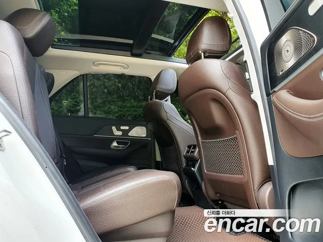 Mercedes-Benz GLE-Class — Фото автомобиля 7