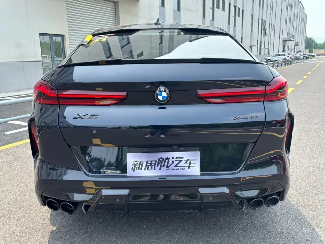 BMW X6 — Фото автомобиля 8