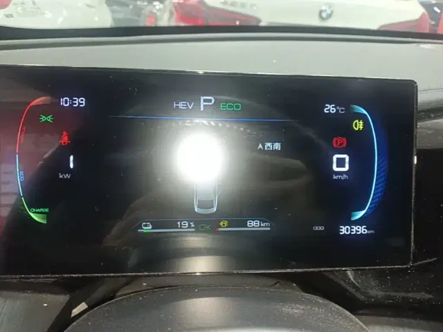 BYD Qin PLUS — Фото автомобиля 11