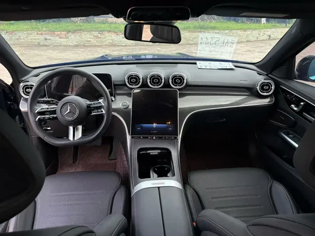 Mercedes-Benz C-Class — Фото автомобиля 4