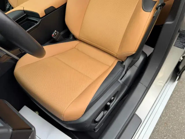 Lexus ES — Фото автомобиля 15