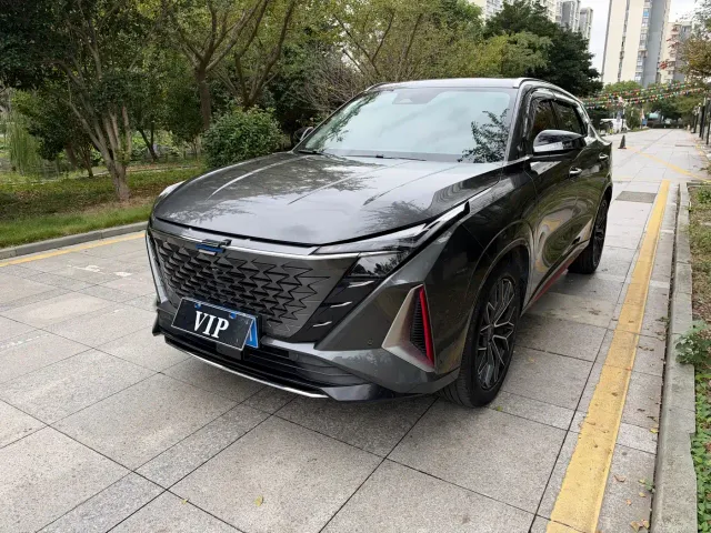 Changan Z6 — Фото автомобиля 2