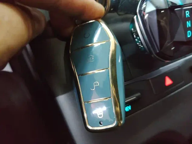 BYD Qin PLUS — Фото автомобиля 8