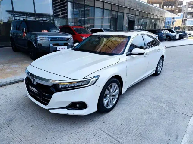 Фотография автомобиля — Honda Accord