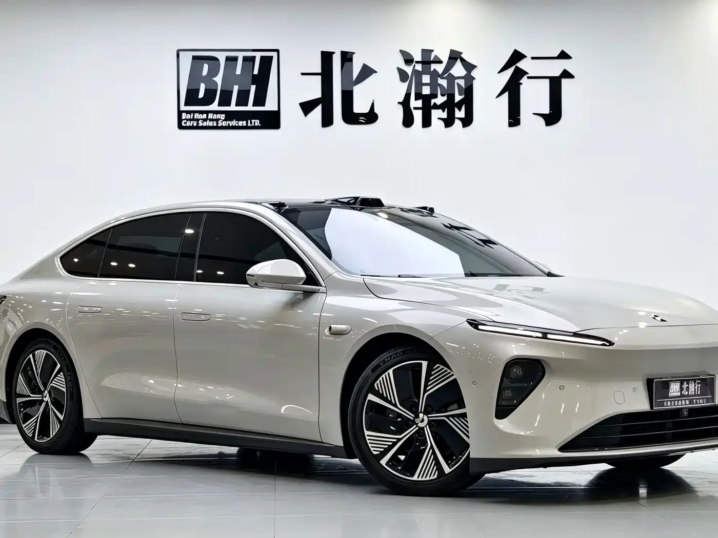 NIO NIO ET7 2022 100kWh Launch Edition — Фото автомобиля 3