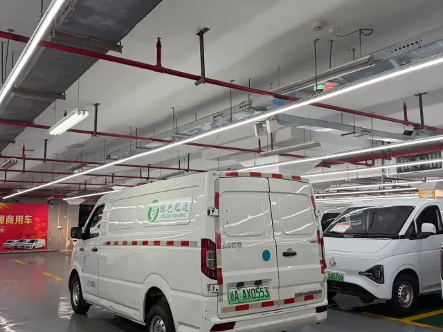 Dongfeng Yufeng Yufeng EM26 2023 Model Premium Edition 41.86kWh CATL — Фото автомобиля 5