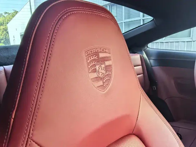 Porsche 911 — Фото автомобиля 8