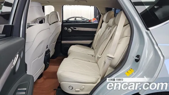 Genesis GV80 — Фото автомобиля 26