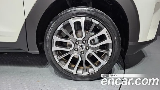KG_Mobility_Ssangyong Torres Torres Бензин 1.5 4WD — Фото автомобиля 5