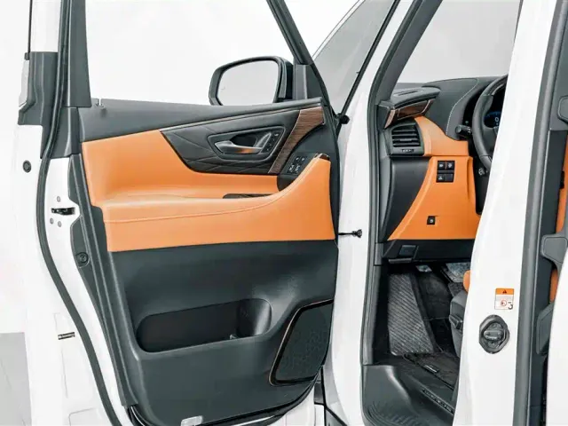 Toyota Vellfire — Фото автомобиля 17